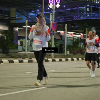 Runner Photo 4958890