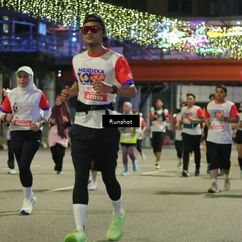 Runner Photo 4958912