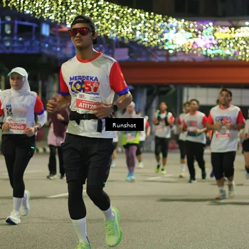 Runner Photo 4958915