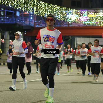 Runner Photo 4958923