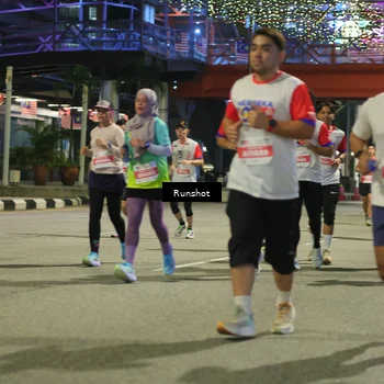 Runner Photo 4958939