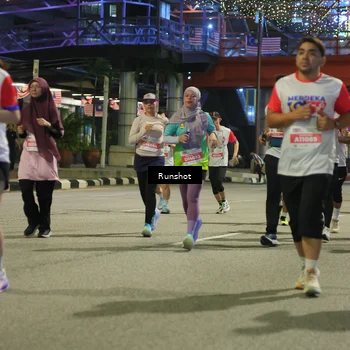Runner Photo 4958945