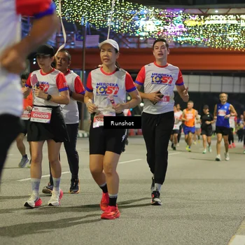 Runner Photo 4958987
