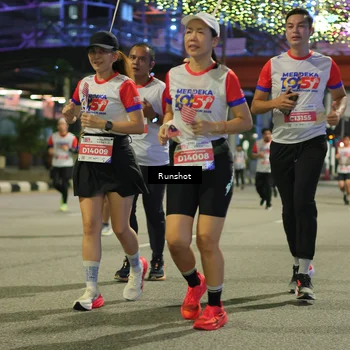 Runner Photo 4958999