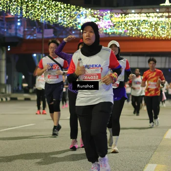 Runner Photo 4959098
