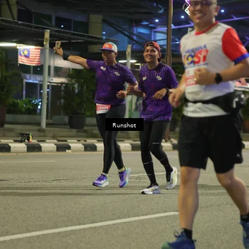 Runner Photo 4959217