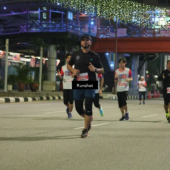 Runner Photo 4959243