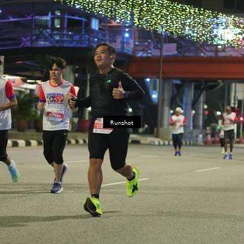 Runner Photo 4959284