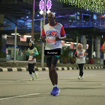 Runner Photo 4959325