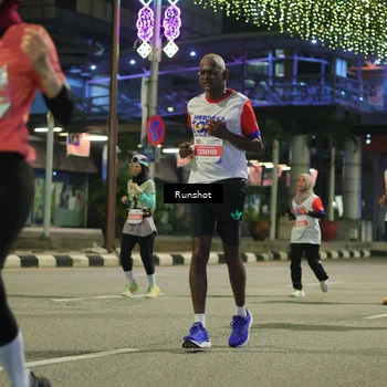 Runner Photo 4959375