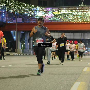 Runner Photo 4959533