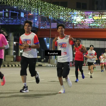 Runner Photo 4959574