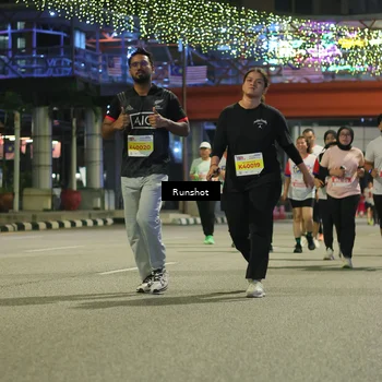 Runner Photo 4959593