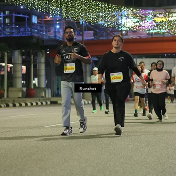 Runner Photo 4959619