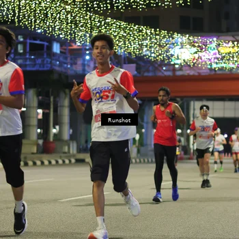 Runner Photo 4959665