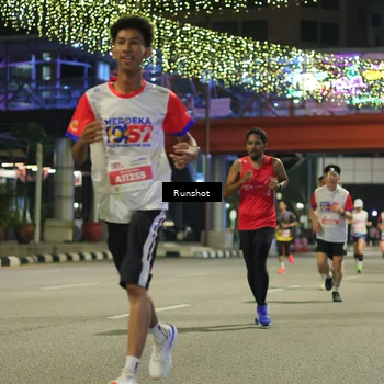 Runner Photo 4959775