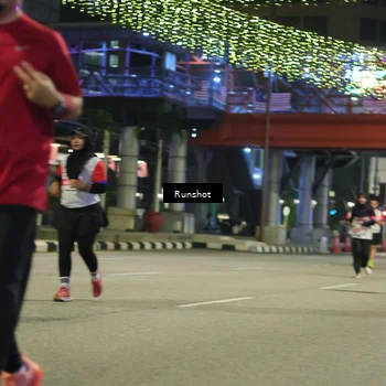 Runner Photo 4959843