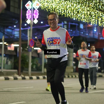 Runner Photo 4959909
