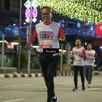 Runner Photo 4959911