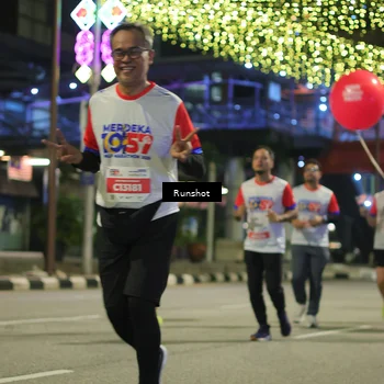 Runner Photo 4959914
