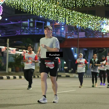 Runner Photo 4960008