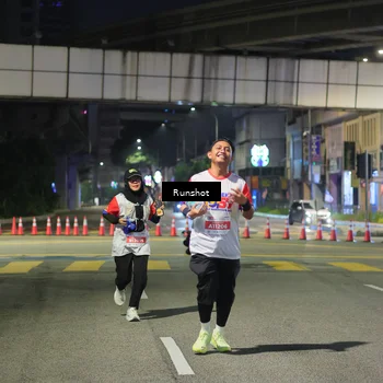 Runner Photo 4960886