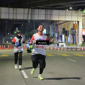 Runner Photo 4960893
