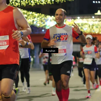 Runner Photo 4960907