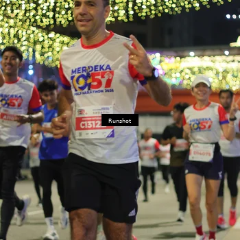 Runner Photo 4960952