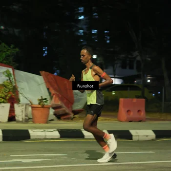 Runner Photo 4960983