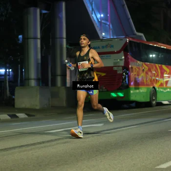 Runner Photo 4961089