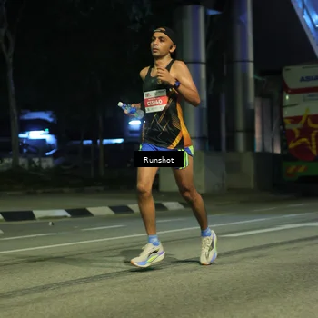 Runner Photo 4961098