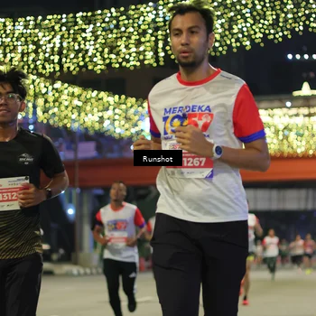 Runner Photo 4961196