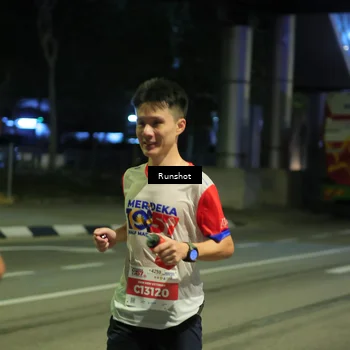 Runner Photo 4961348
