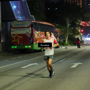 Runner Photo 4961389