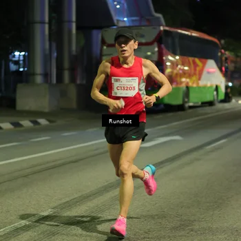 Runner Photo 4961525