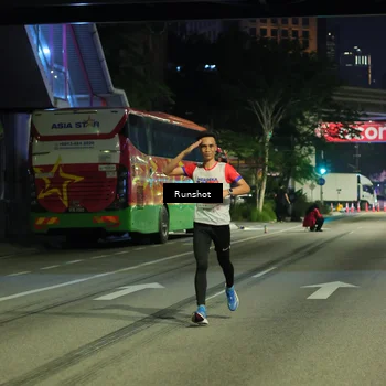 Runner Photo 4961531