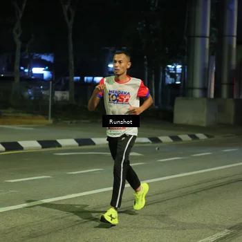 Runner Photo 4961593