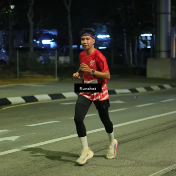 Runner Photo 4961624