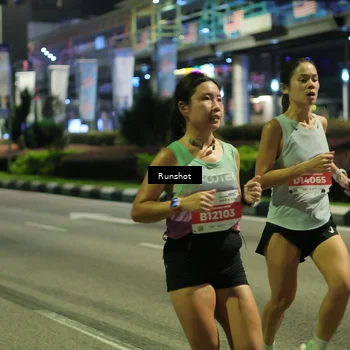 Runner Photo 4961777