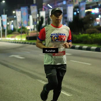 Runner Photo 4961842