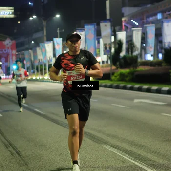 Runner Photo 4961886