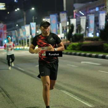 Runner Photo 4961891