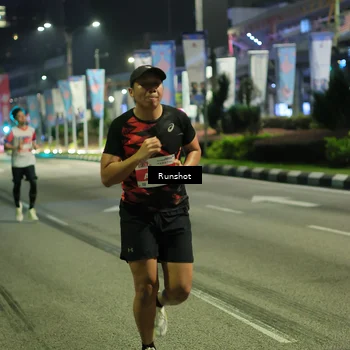 Runner Photo 4961893