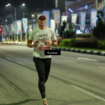 Runner Photo 4961961