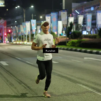 Runner Photo 4961963