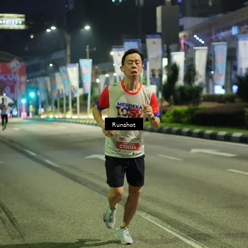 Runner Photo 4962069