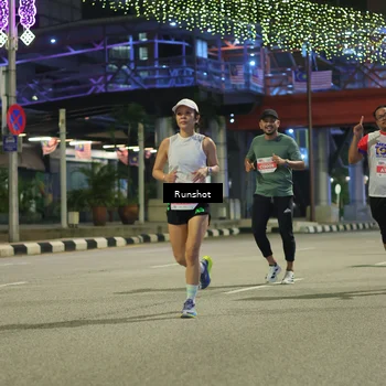 Runner Photo 4962074