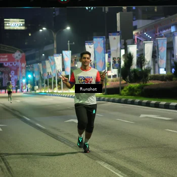 Runner Photo 4962112