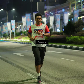 Runner Photo 4962115